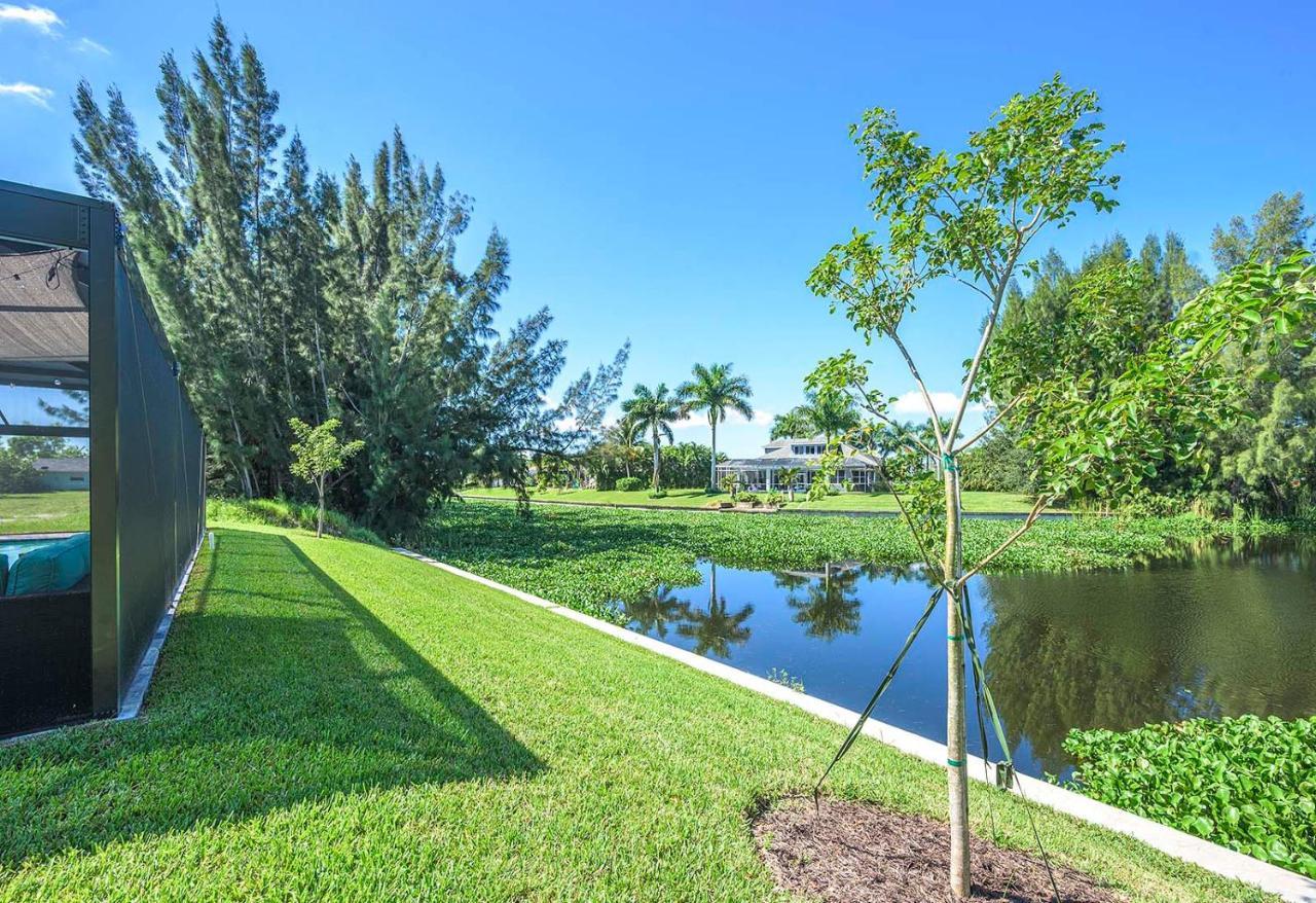 Brand New Home! On Intersecting Canals, Pool, Sleeps 8 - Villa Seaduction Cape Coral Ngoại thất bức ảnh